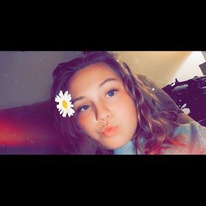 Meet your Posher, Alexandra